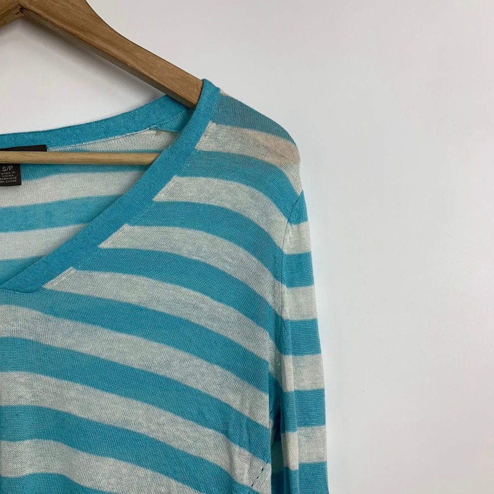 Tommy Bahama Womens Striped V Neck Long Sleeve Lightweight Sweater Top Size S P - Picture 5 of 11